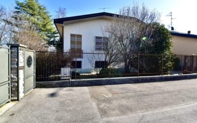 villa singola MOZZATE